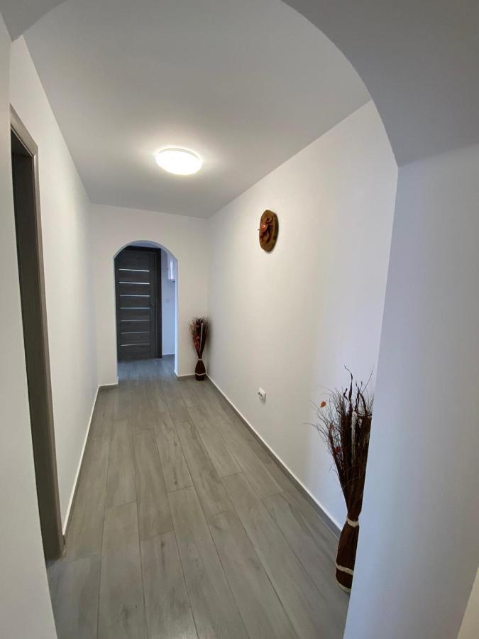 Apartament Livia Jurilovca Exterior foto